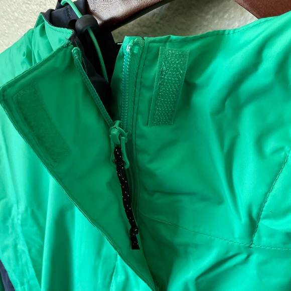 Columbia Arcadia II Plus Size Emerald and Midnight Blue Jacket | 2XL Raincoat - Picture 7 of 15